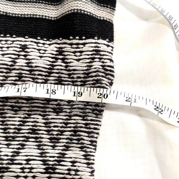 Chaps Women's Southwest Sleeveless Sweater - Picture 3 of 6